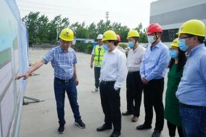 市國資委黨委書記、主任婁顯杰一行調(diào)研建筑工業(yè)化PC構(gòu)件生產(chǎn)基地與